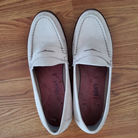 Vionic light pink leather loafers size 6 - Picture 2 of 6